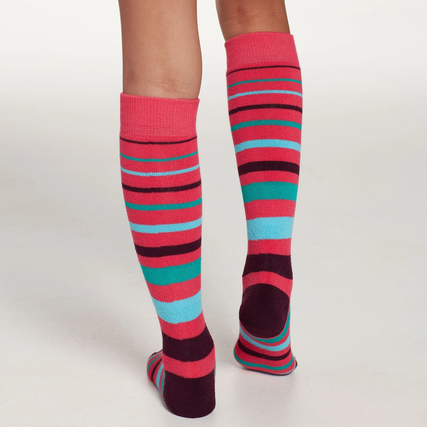 Alpine Design Girls' Snow Sport Over-the-Calf Socks - 2 Pack For Girls' Snowflake Fairisle 6 Alpine Design Girls' Snow Sport Over-the-Calf Socks - 2 Pack For Girls' Snowflake Fairisle - Image 5